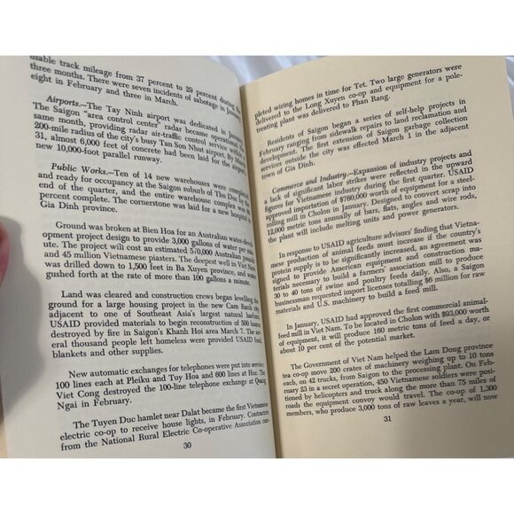 My Tour in Vietnam War A Burlesque Shocker 1970 Williams, Marion 1st Ed HC DJ - Picture 9 of 15